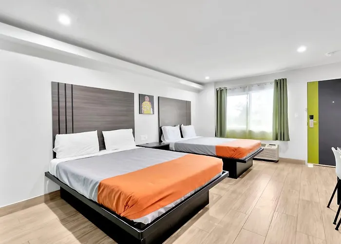 Exclusivo Inn And Suites