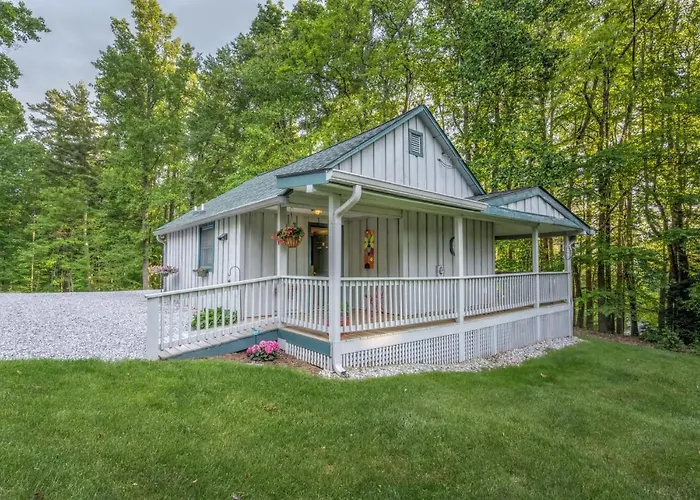 Linville Falls Lodge & Cottages