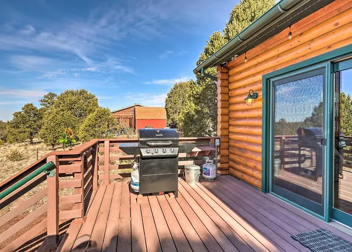 Quaint Williams Cabin Near Grand Canyon