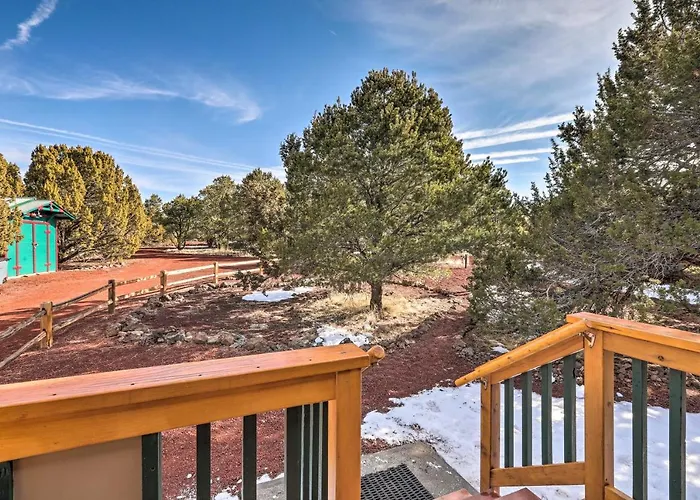 Quaint Williams Cabin Near Grand Canyon