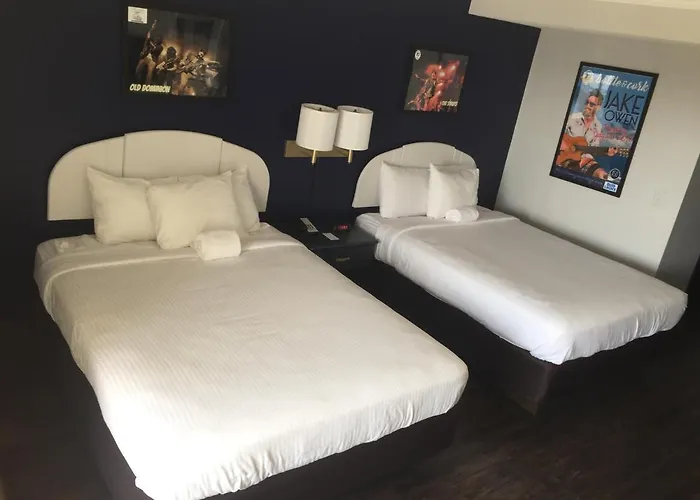 Hotel Dewey