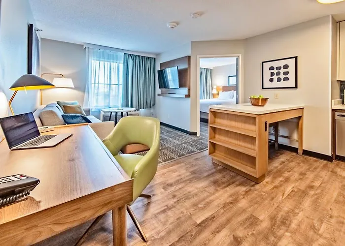Staybridge Suites Cedar Rapids North By Ihg