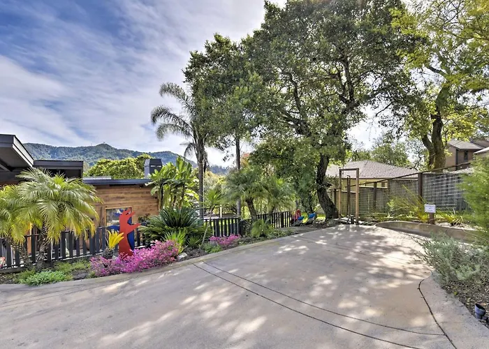 Designer Apartment < 1 Mile To Downtown San Rafael