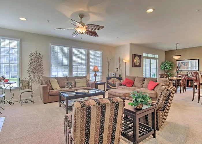 4 Mi To Bethany Beach: Sunny Escape W/ Porches!