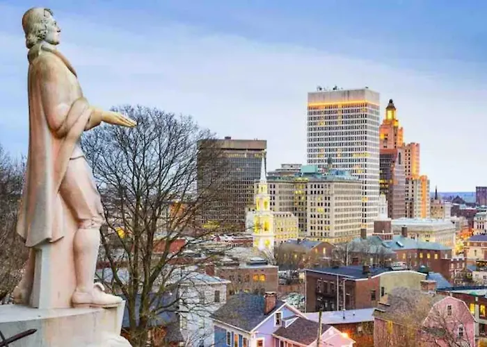 The Longmont Luxury Condo In The Heart Of Providence