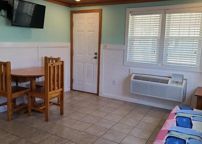 Driftin Sands Motel