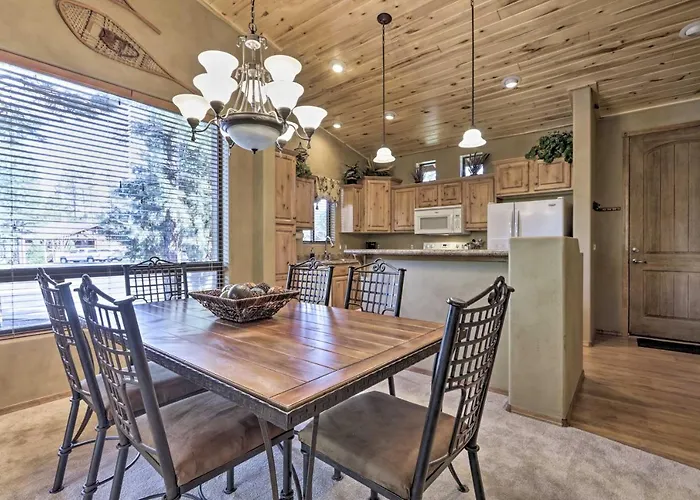 4 Mi To Fool Hollow Lake: Cabin W/ Tranquil Deck