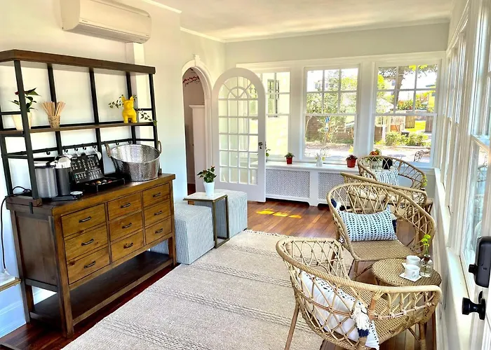 Buttonwood Boutique Hotel