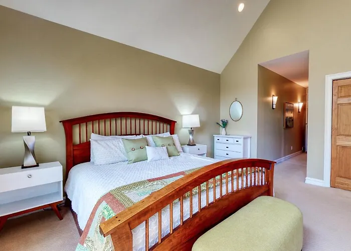 Stone Creek Retreat