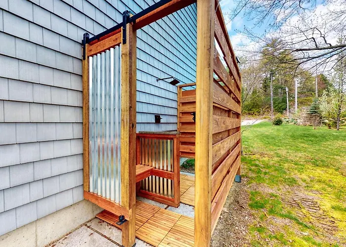 Stone Creek Retreat