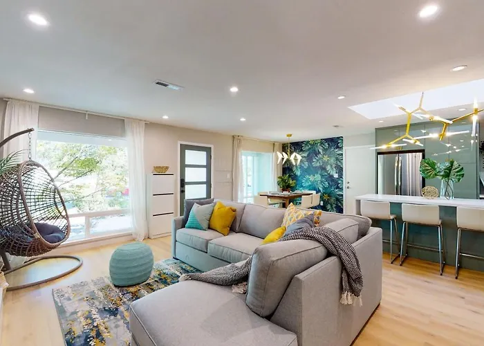 # Marbella Lane - Sj Designer Home 3Br Ldry-P
