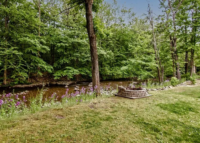 Cabin By The Creek With Private Creek Access