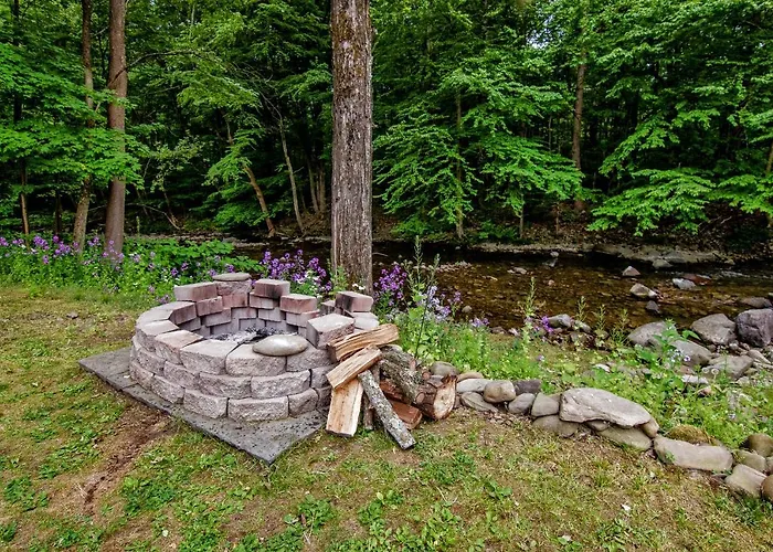 Cabin By The Creek With Private Creek Access