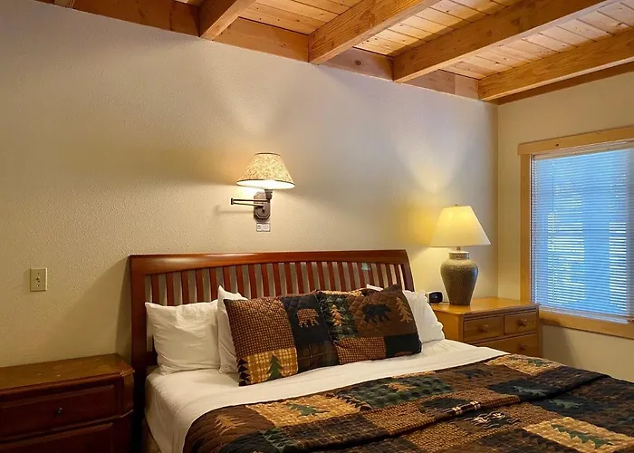 River'S Edge Resort