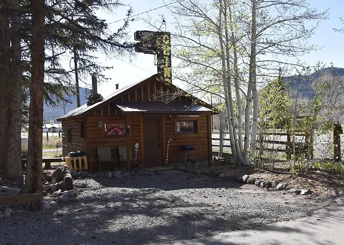 Chinook Cabins & Rv Park