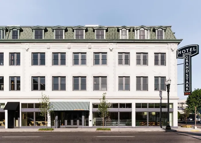 Hotel Grand Stark