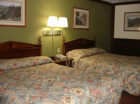 Stratford House Inn