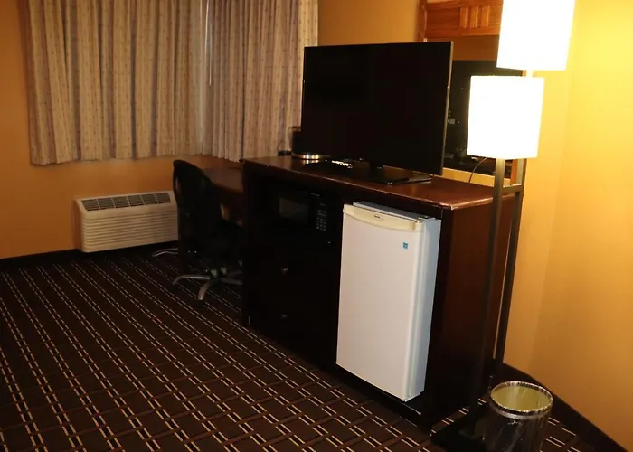 Prairie Inn Holmen La Crosse Area