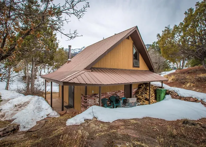 Singer Cabin 2