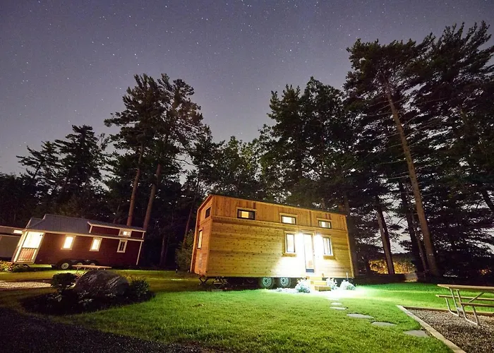 Tuxbury Pond Camping Resort Tiny House Emerson