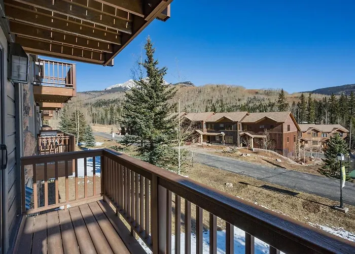 Cascade Village 40