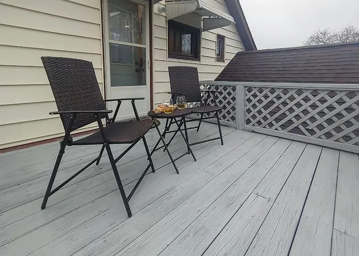 Historic W/Deck, King Bed & Air By Lake Michigan