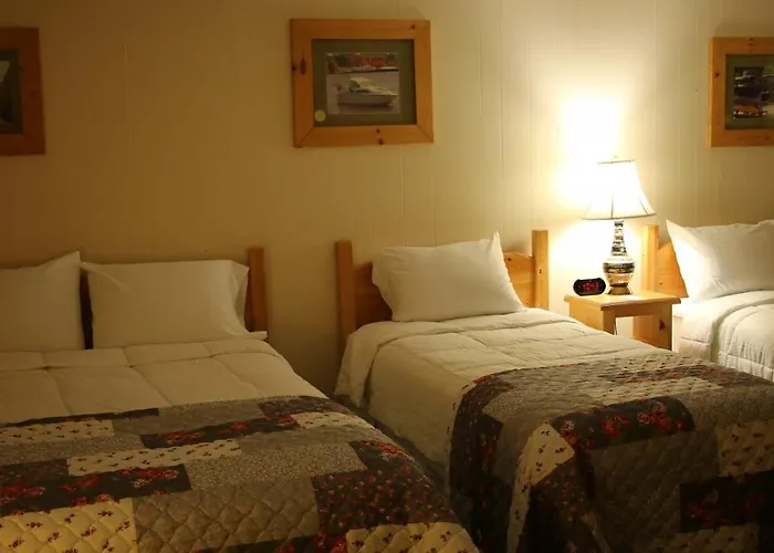 Holiday Motel