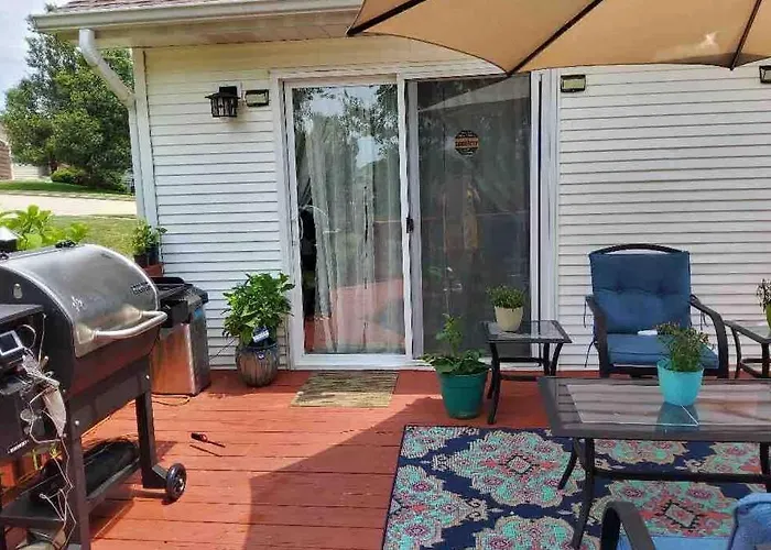 Smart Entire Loft, 3 Bedroom 2 Bath, With 3 Tv