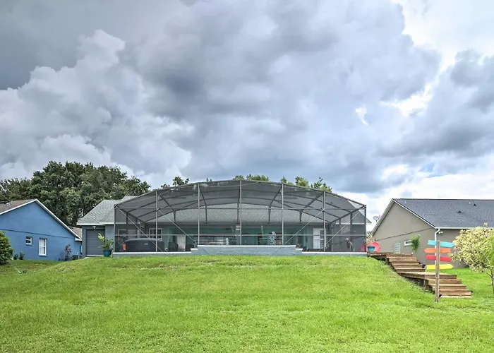 Florida Family Home W/ Dock On Saw Mill Lake!