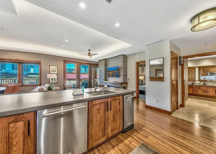 Luxury 2Br Residence Steps From Heavenly Village & Gondola Condo