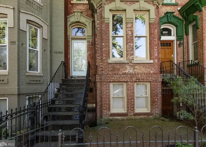 Lofty Dc Sanctuary