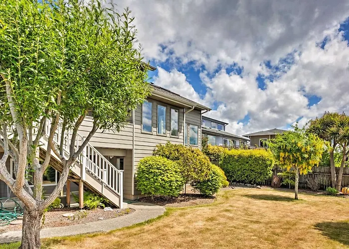 Pacific Ocean View! Chic Coos Bay Home