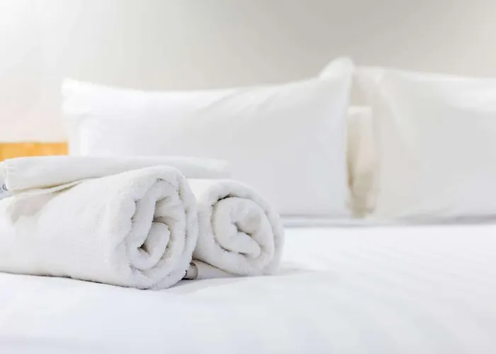 Luxury Inn Forrest City