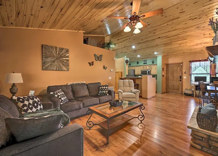 3 Mi To Fool Hollow Lake: Cozy Cabin W/ Deck