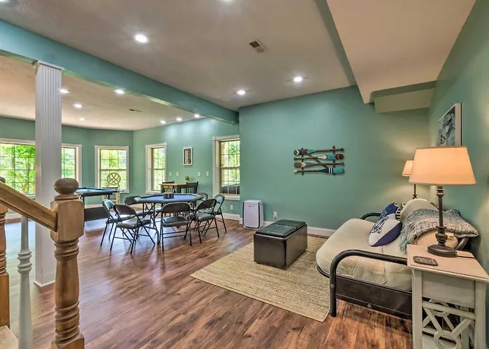 Luxe Lake Cumberland Retreat W/ Decks On 1 Acre!