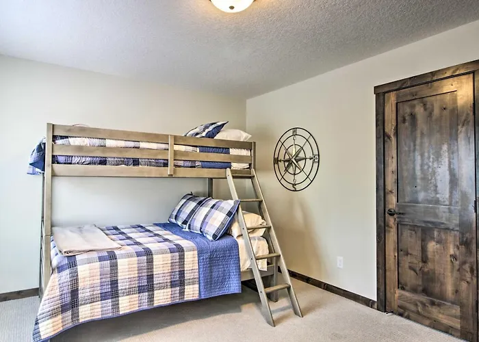 Upscale Townhome In Causeways On Gull Resort!