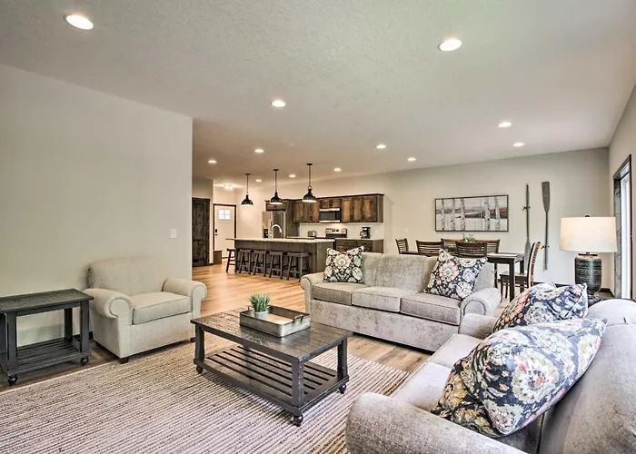Upscale Townhome In Causeways On Gull Resort!