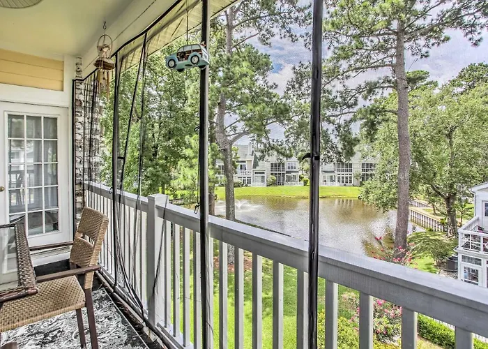 Lovely Myrtle Beach Condo: 4 Mi To Boardwalk!