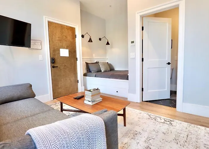 The Duke Suite At Prince Street Inn