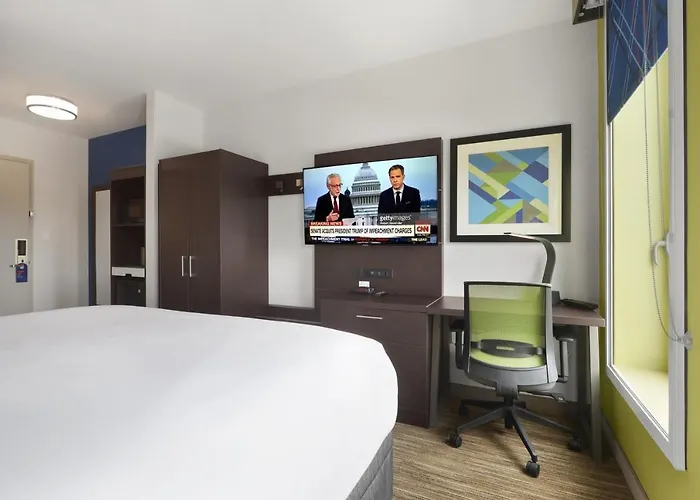 Hotel 1200