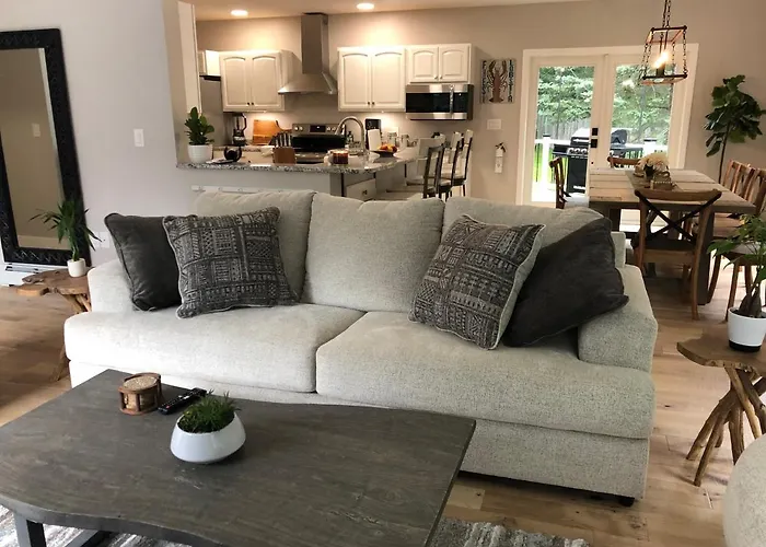 The Mighty Oaks Retreat,Modern House Bar Harbor Acadia Mdi