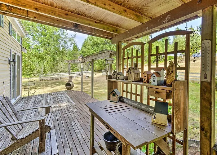 Cozy Gig Harbor Cottage ~ 2 Mi To Case Inlet!