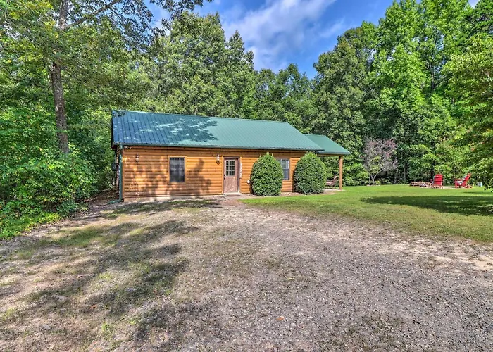 Heavenly Heber Springs Hideaway: Fish & Hike!