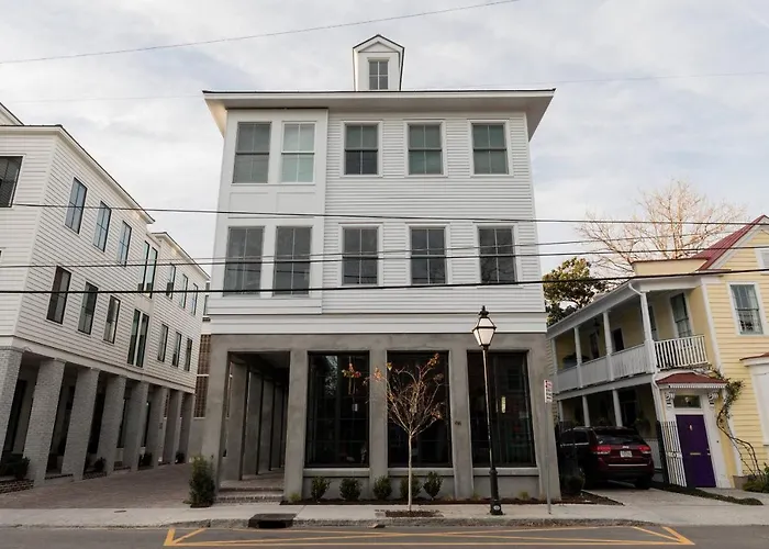 122-201 - The Ashley Suite At The Edisto