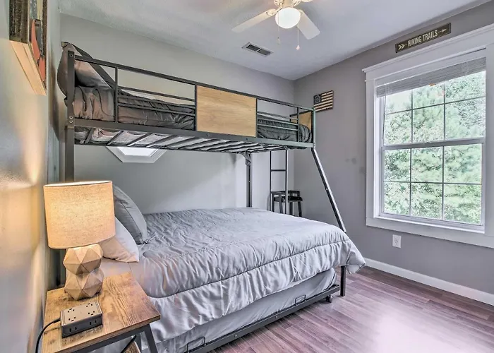 Stylish Fort Payne Retreat: Hike & Rock Climb