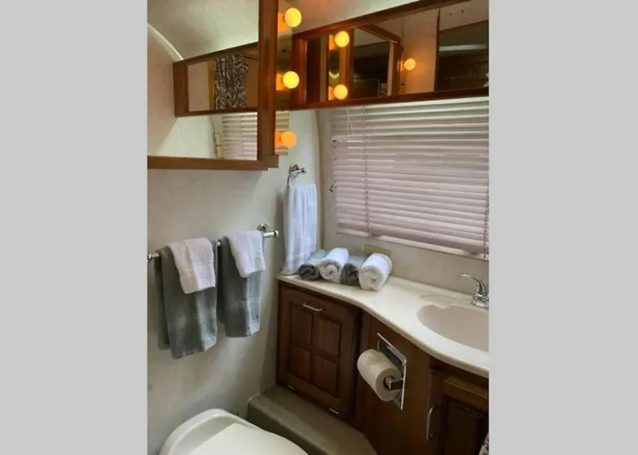 Beautiful Airstream, Beaufort Sc-Enjoy The Journey