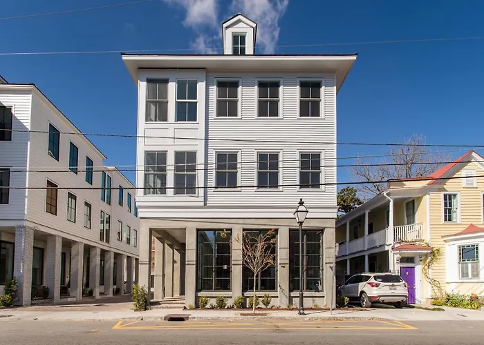 122-301 - The Wando Suite At The Edisto
