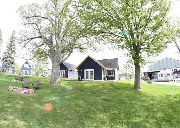 The Ledges Resort & Marina