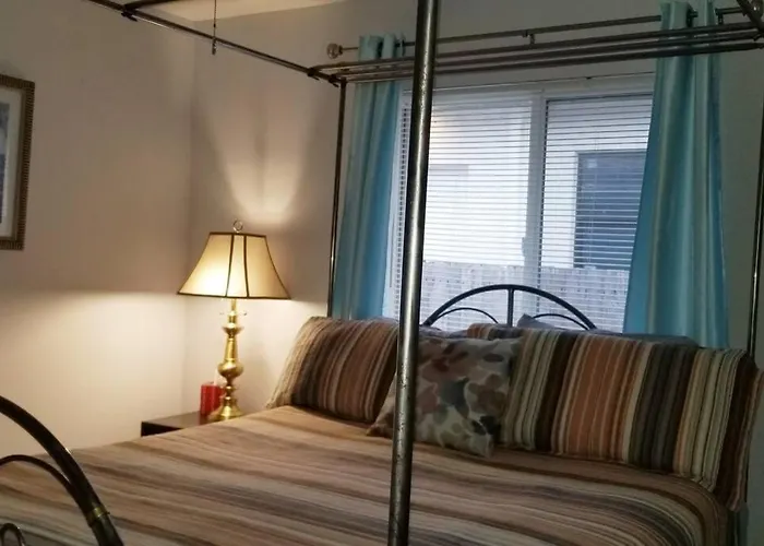Del Mar Villa