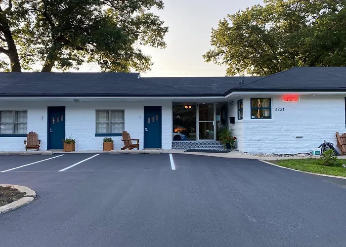 Al & Sally'S Motel